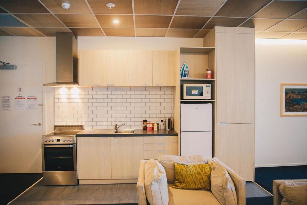 Liberty Apartment Hotel Уелингтън Екстериор снимка