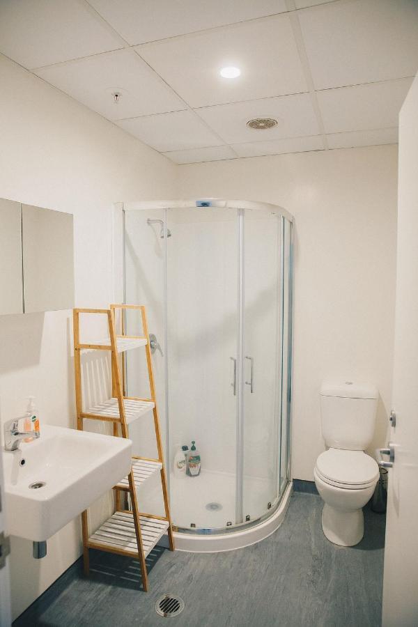 Liberty Apartment Hotel Уелингтън Екстериор снимка